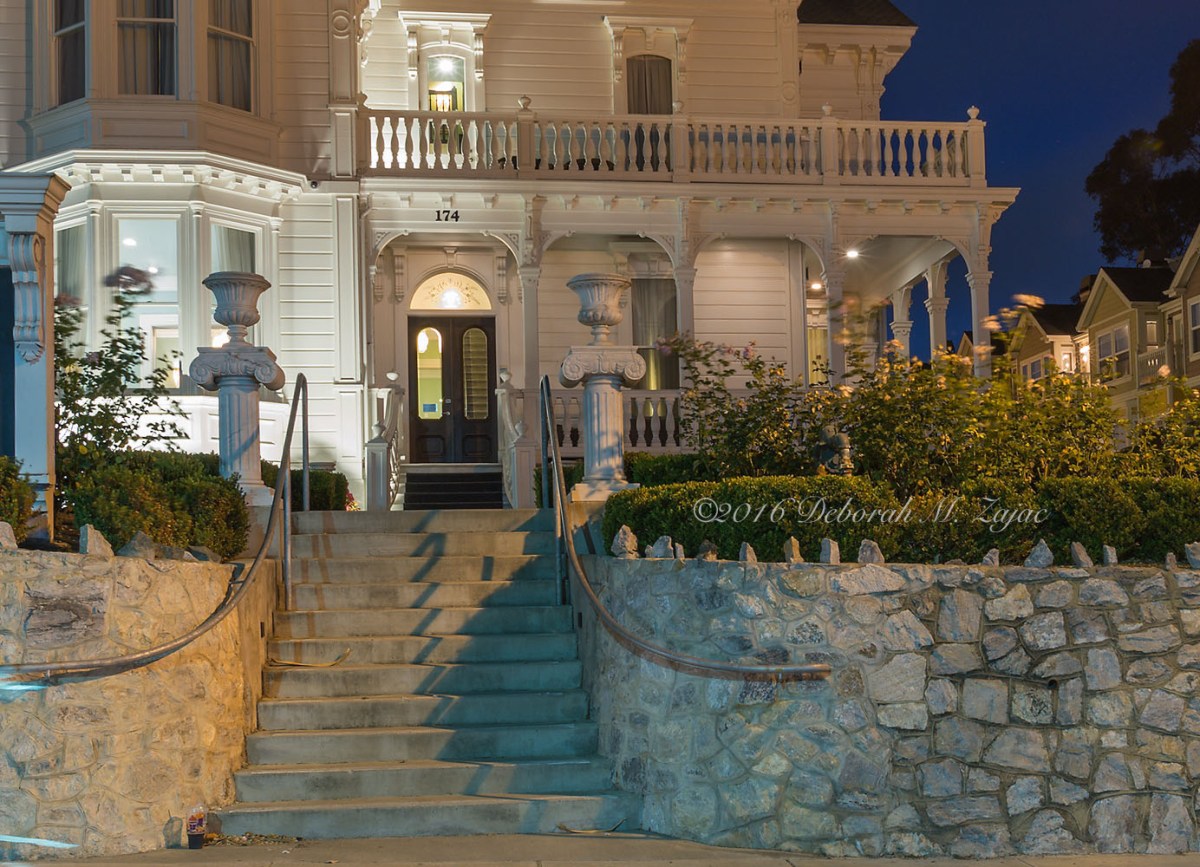 West Cliff Inn- Lynch House